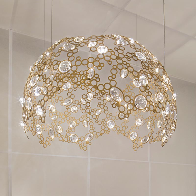 AM4244 LUSTROUS AURA
