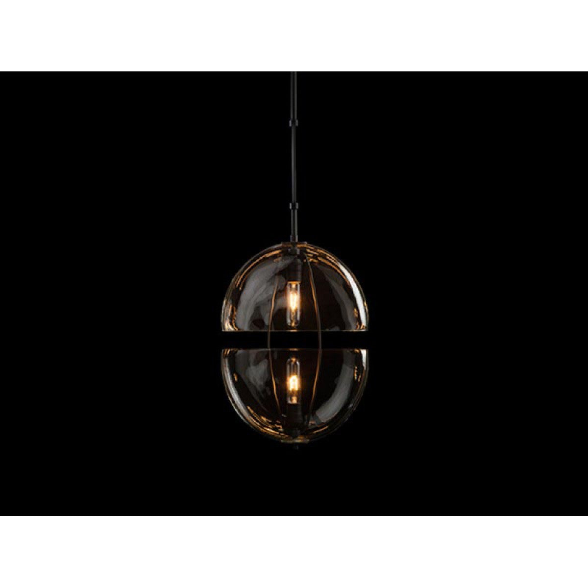 AM575 Moon Pendant