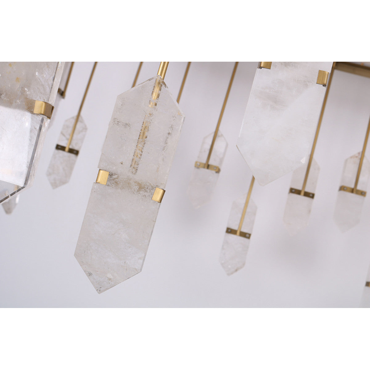 DV3956 Halcyon Linear