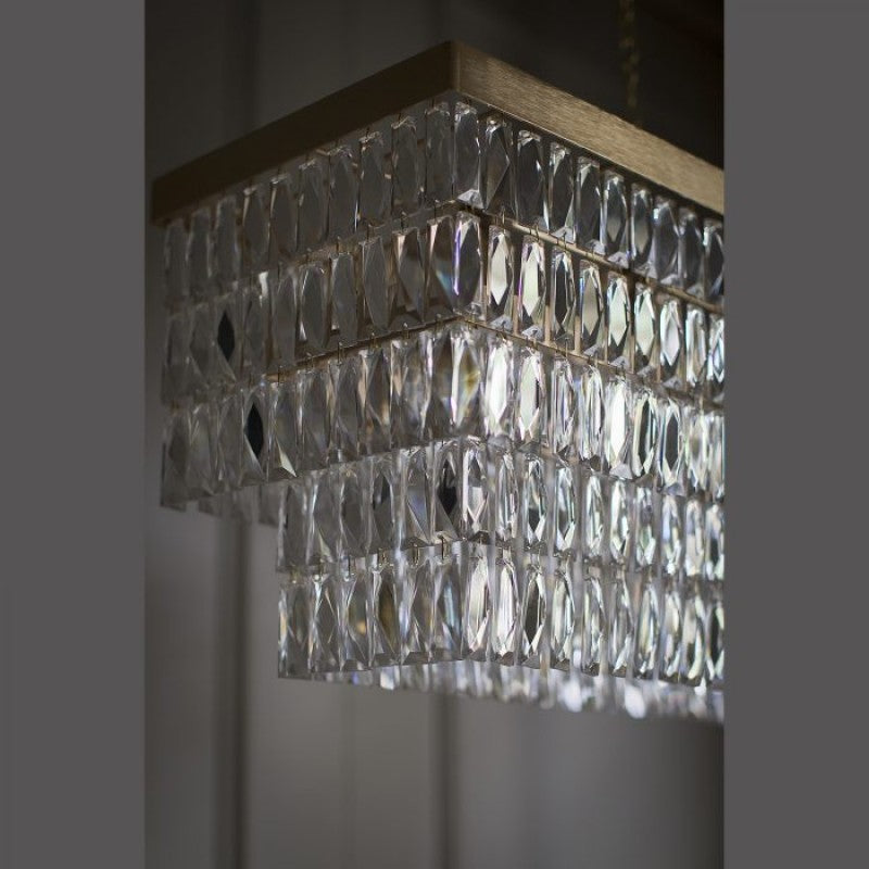 DV4080 CLEAR CRYSTAL