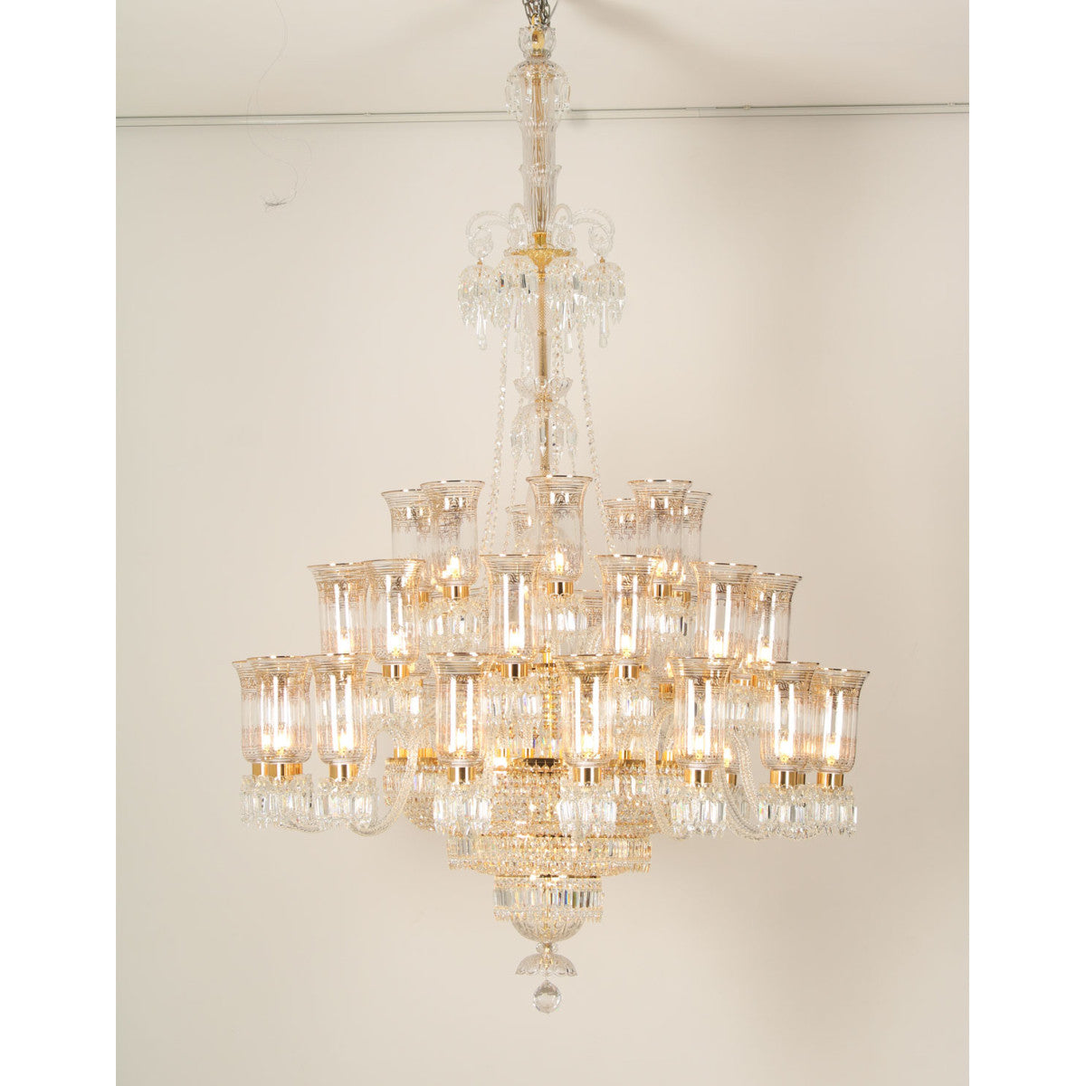 IQ2041 Monticello Antique