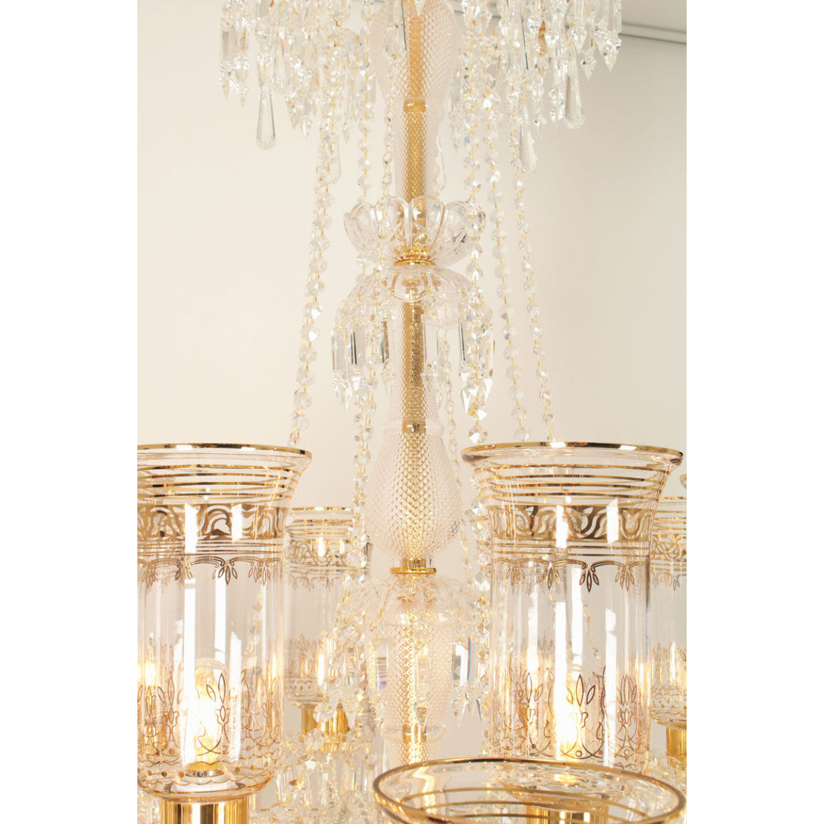 IQ2041 Monticello Antique