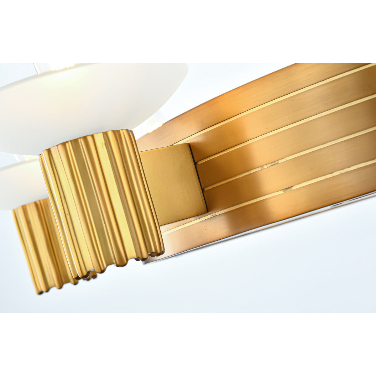IQ2131 Romano Chandelier