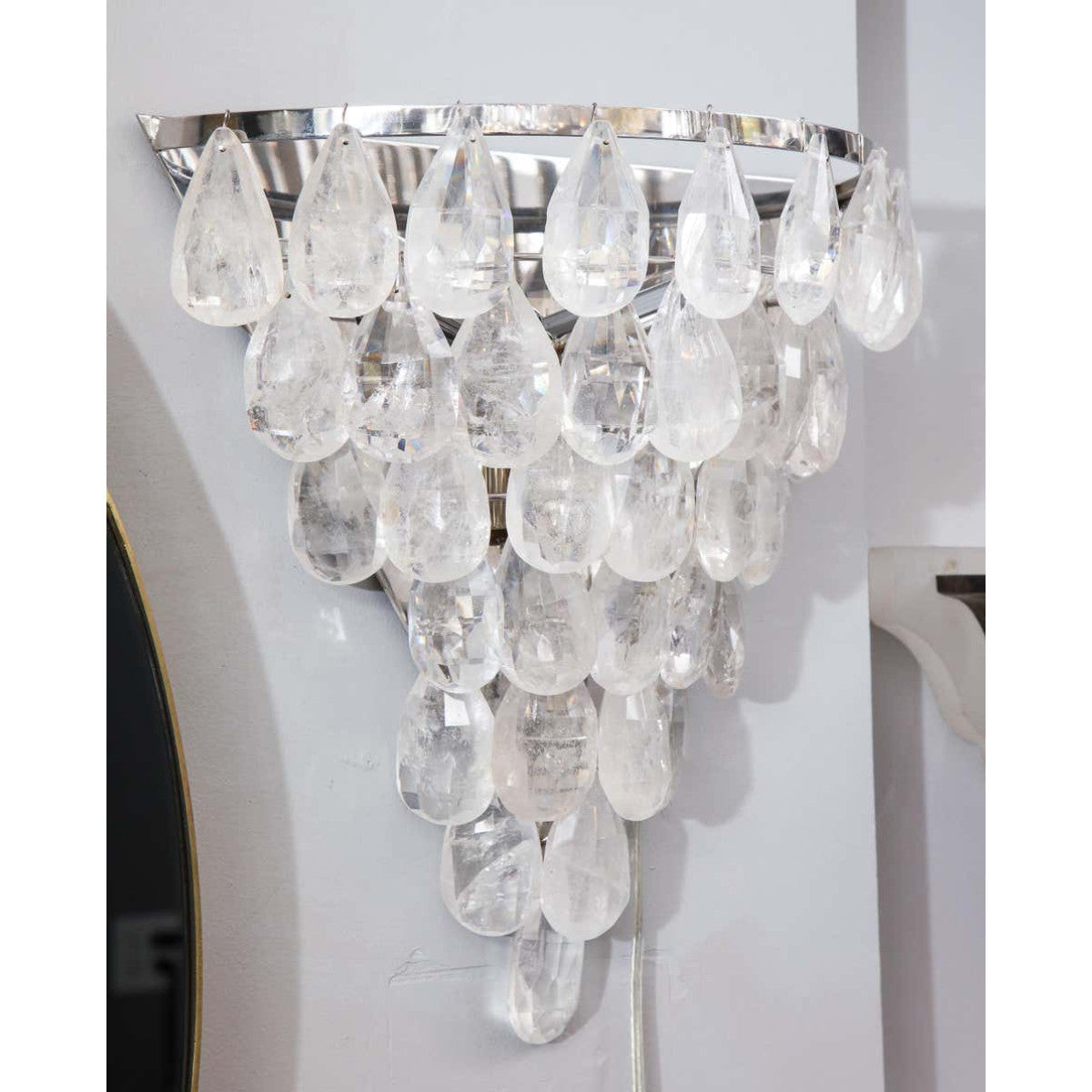 IQ2192 Cascading Sconce