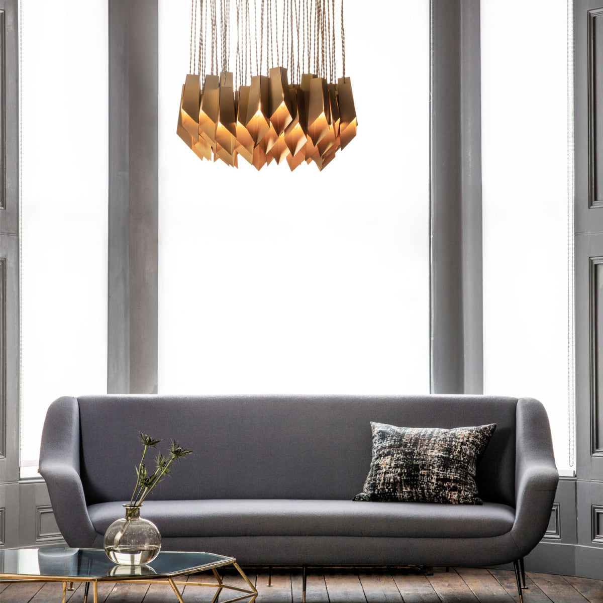 IQ2292 Ellipse Chandelier