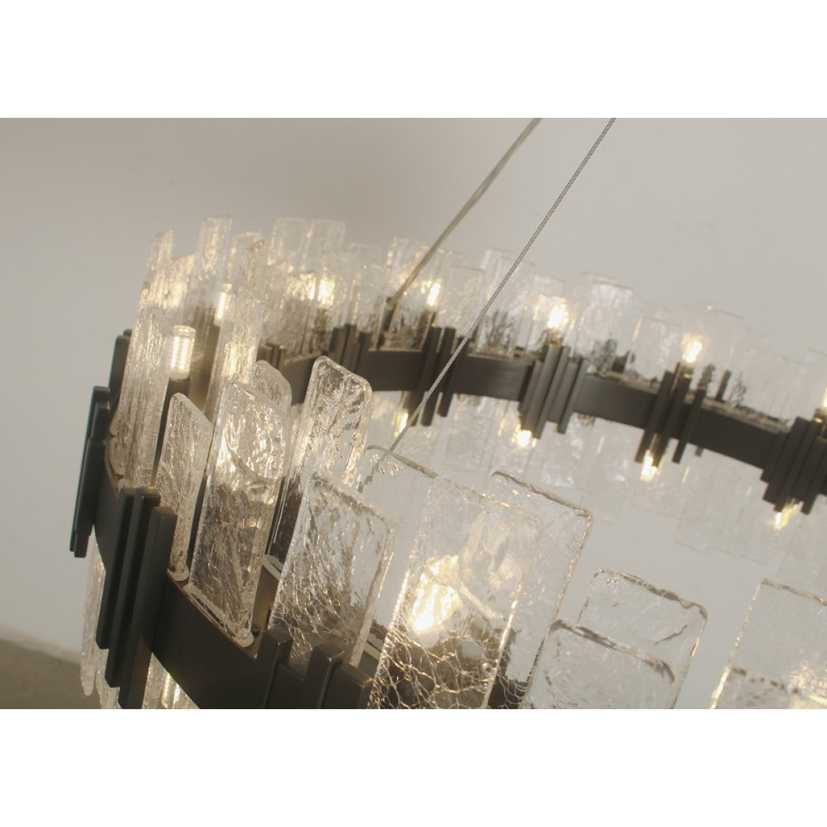 IQ2296 Saiph Chandelier