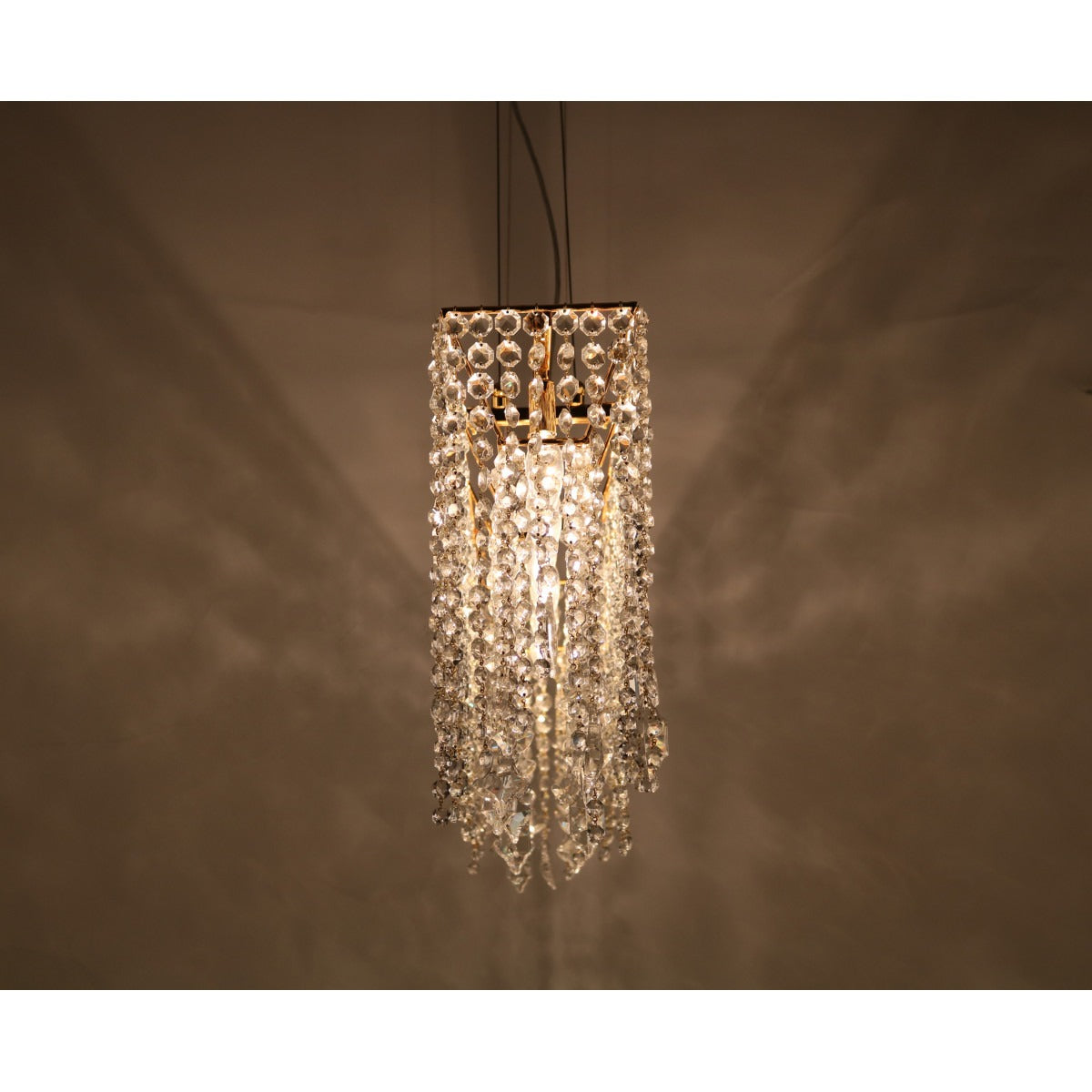 JK014 ARIEL CHANDELIER