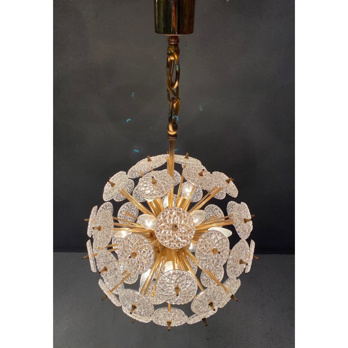 KA1306 Belgian Snowflake Chandelier