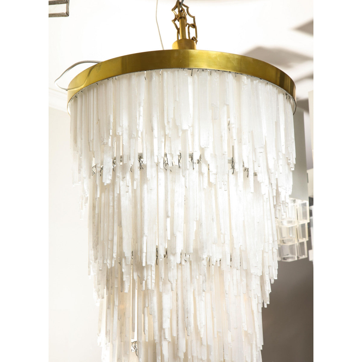 QZ2415 Selenite