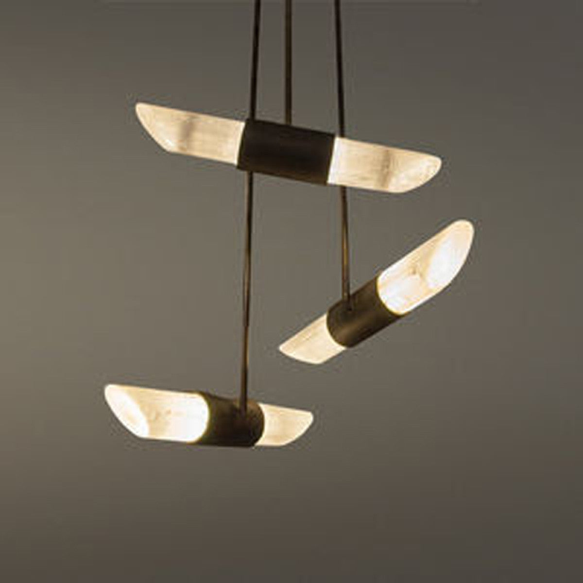 QZ9106 Vela Pendant Chandelier