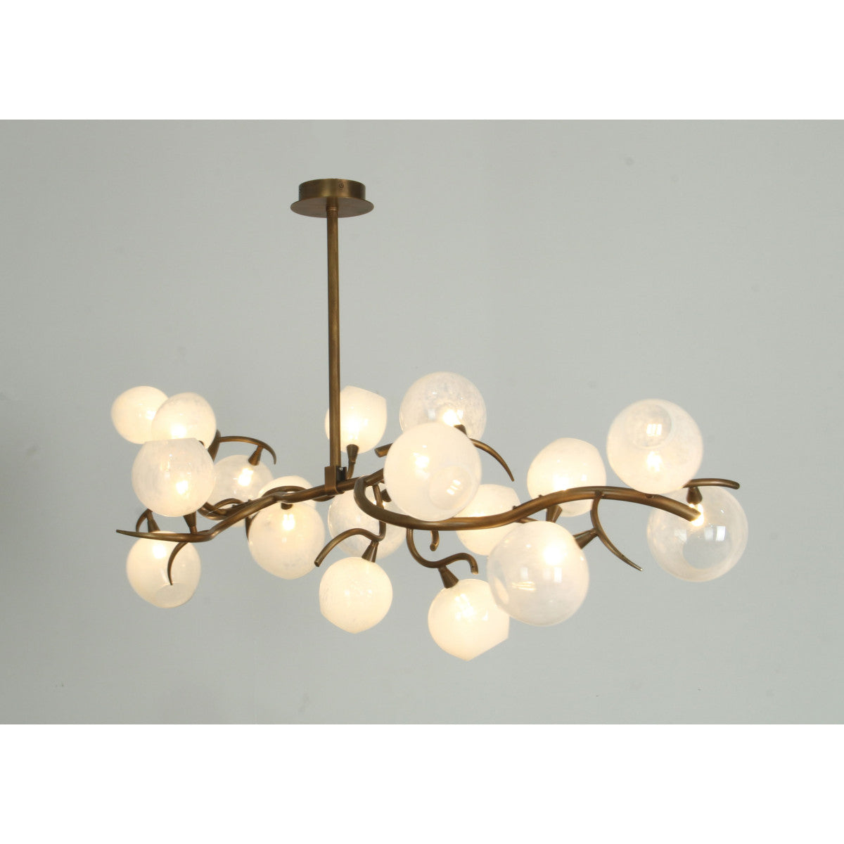 WM2128 Lucia Chandelier