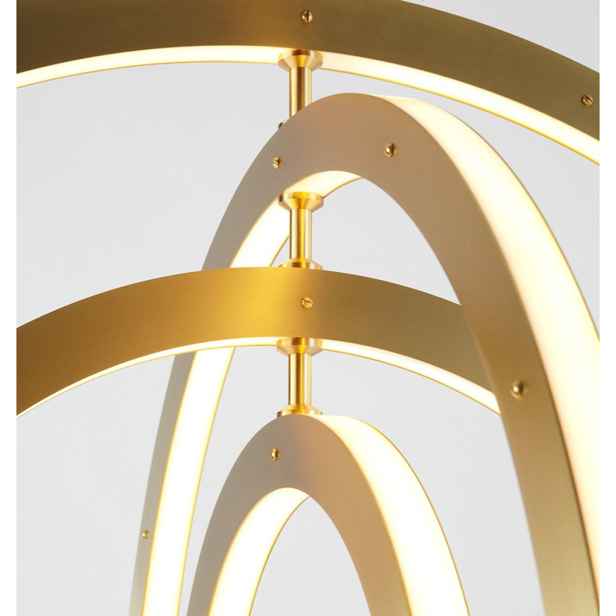 AL0157V Halo Vertical