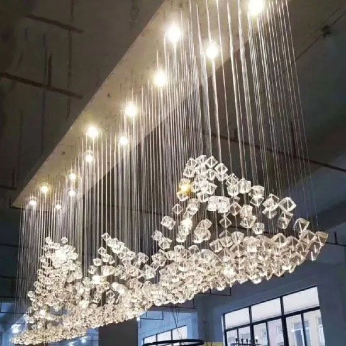 AM2245 Rock Drop Light