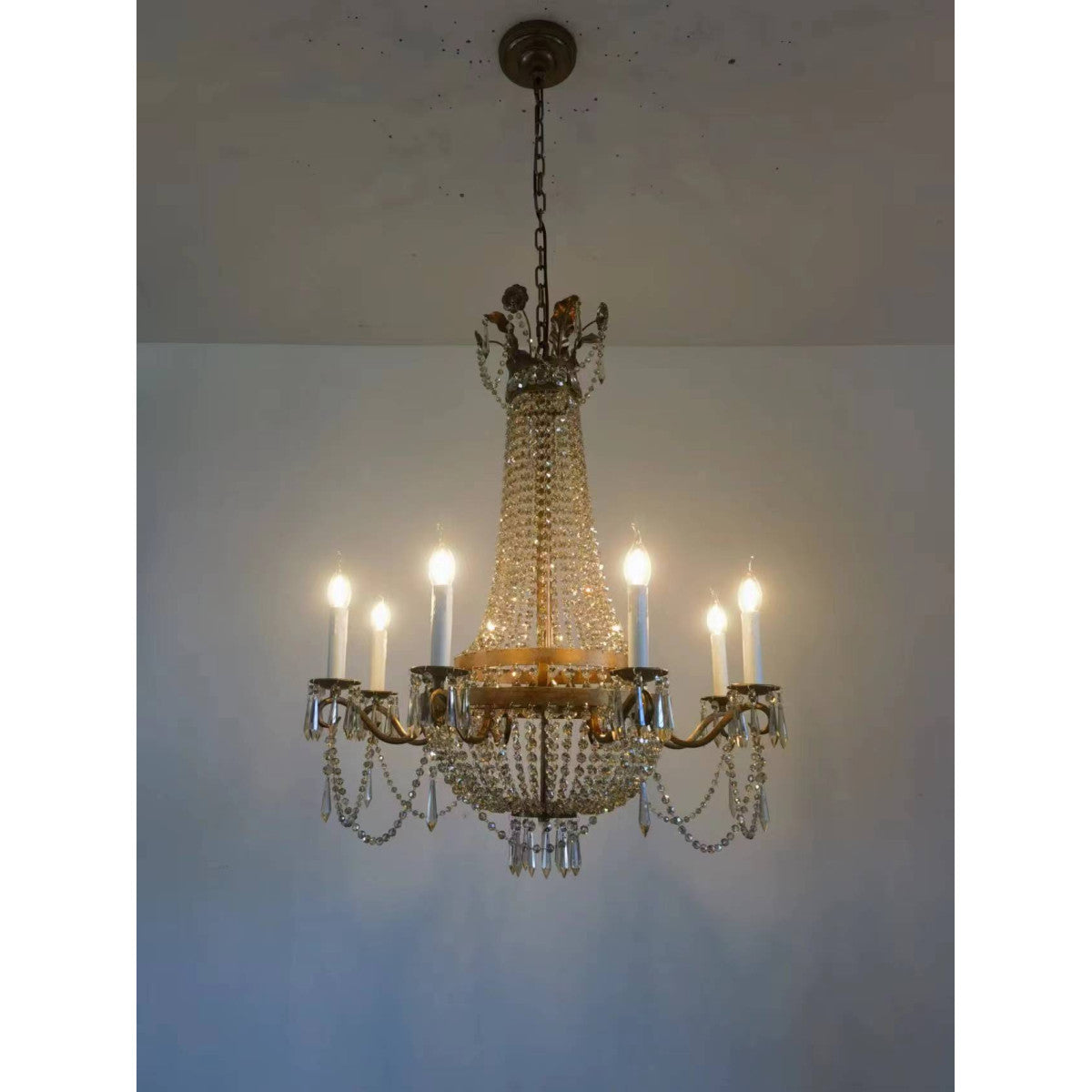 SL1309 Campaign Chandelier